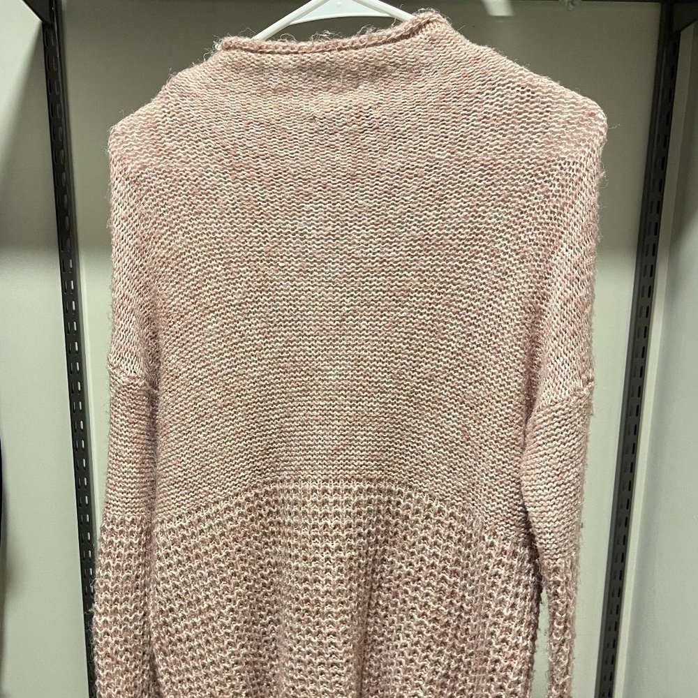 Light Pink American Eagle Knit Pullover - M